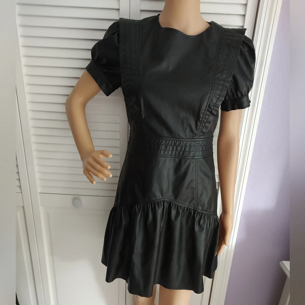 Zara black faux leather ruffled mini - Picture 2 of 9